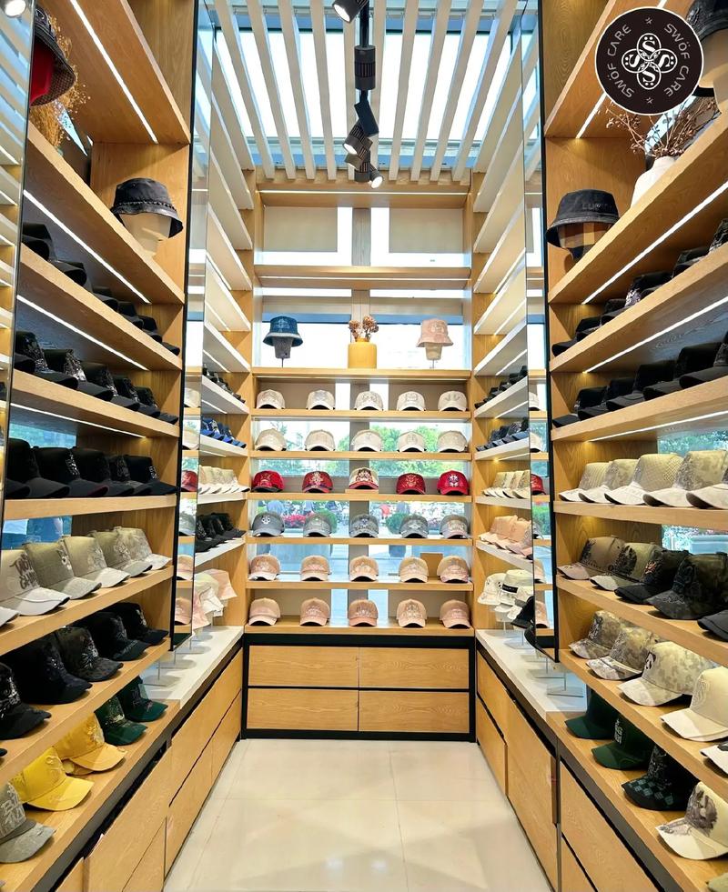 被问了n遍的帽子 swofcare色彩更新陈列与鞋帽搭配艺术